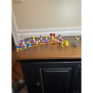 Disney Figurine Lot Mickey Minnie Mouse Donald Daisy Duck Snow White Pinocchio